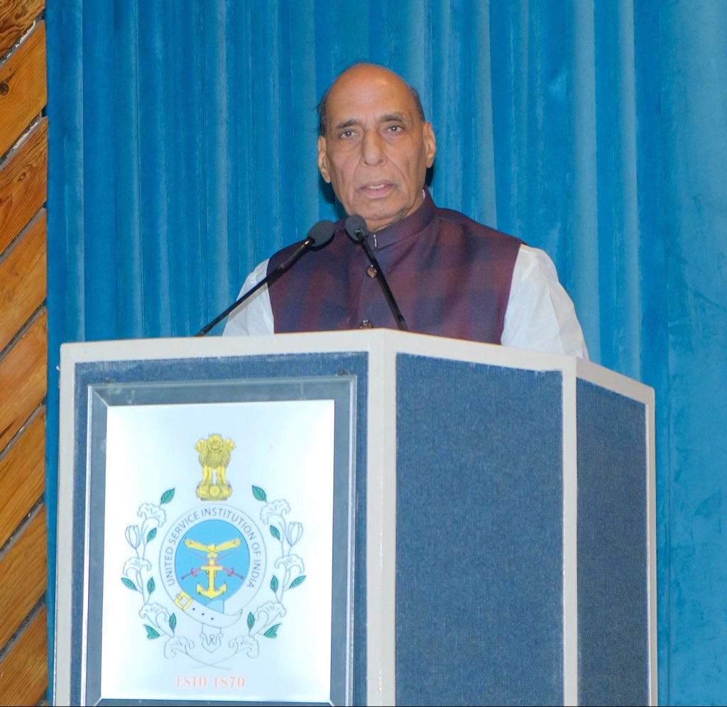 रक्षा मंत्री राजनाथ सिंह के बयान से बौखलाया पाकिस्तान, X पर पोस्ट किया लंबा-चौड़ा पोस्ट